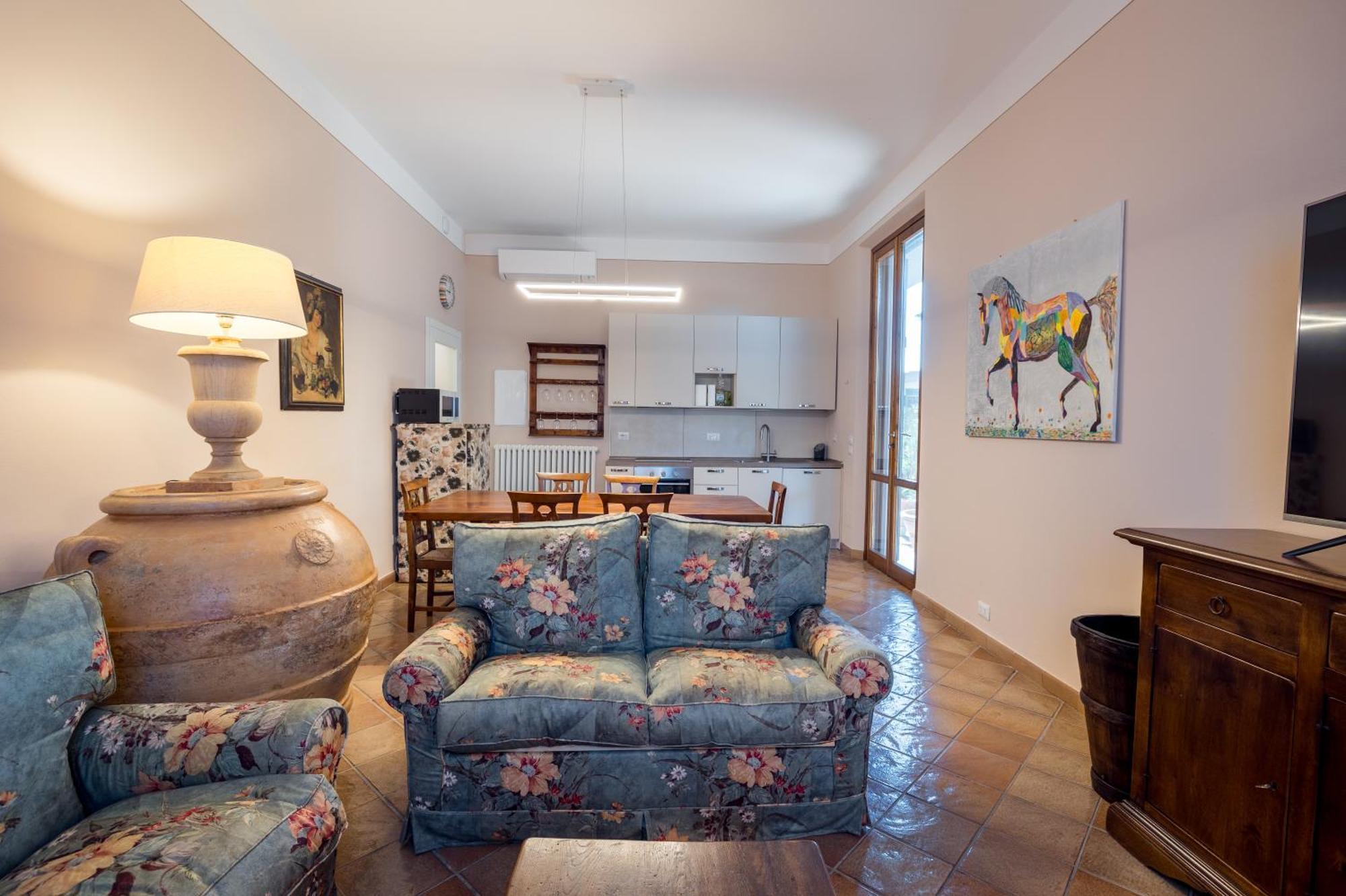 La Catena Apartment With Pool Ulignano Exterior photo